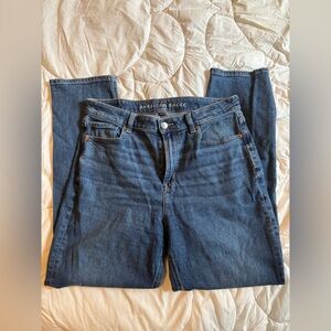 American Eagle mom jeans